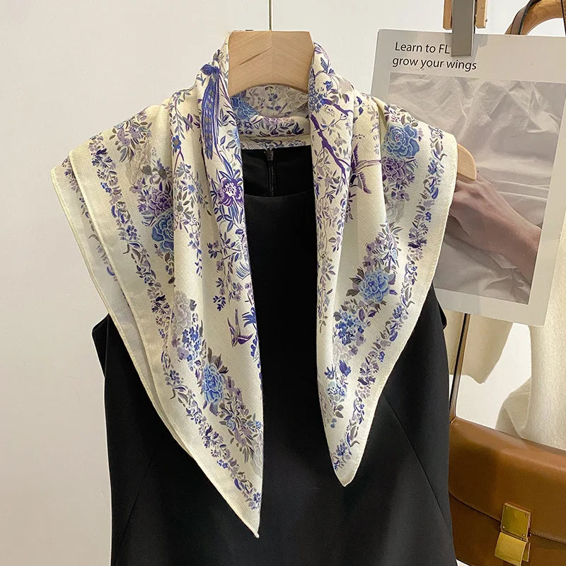 AURA Daisy – 70*70  Floral-Print Square Scarf