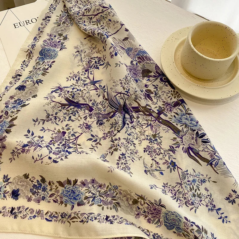 AURA Daisy – 70*70  Floral-Print Square Scarf